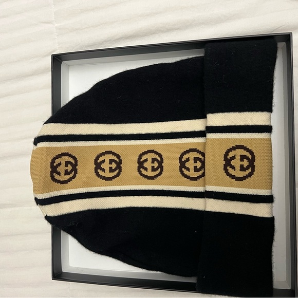 Gucci beanie hat - Picture 2 of 6